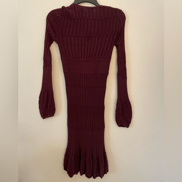Vintage, Moda International, Fit & Flare, long sleeve, med., maroon, knit dress. - Picture 2 of 6